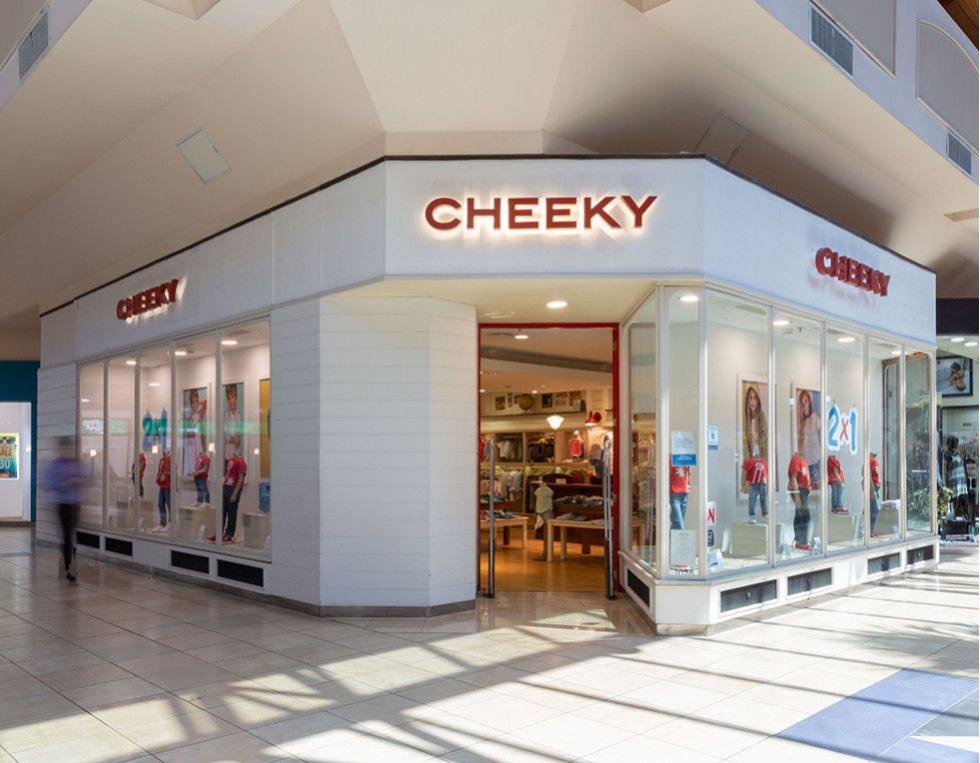 CHEEKY foto